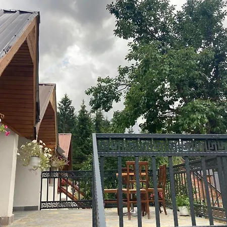 Bujtina Arturi Gasthuis Valbone