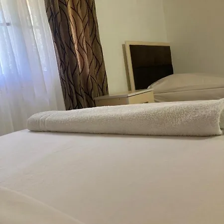 Bujtina Arturi Gasthuis Valbone