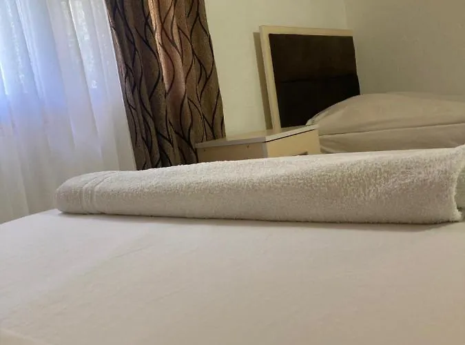 Bujtina Arturi Guest house Valbone