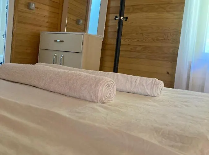 Bujtina Arturi Valbone