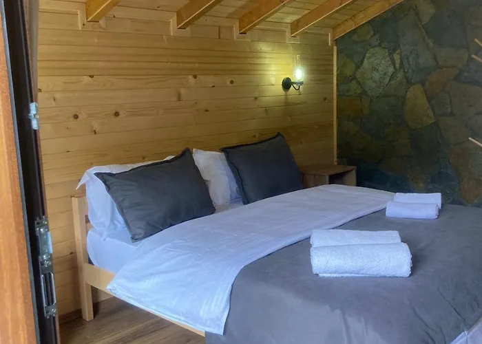 Bujtina Arturi Guest house Valbone