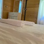 Bujtina Arturi 瓦勒博内