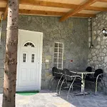 Bujtina Arturi Valbone
