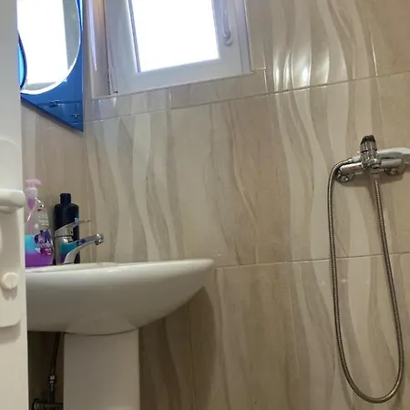 Bujtina Arturi Guest house