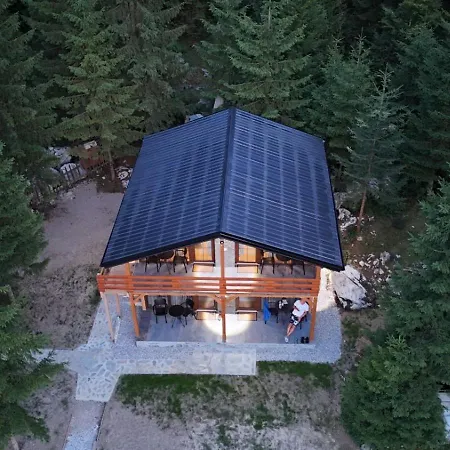 Bujtina Arturi Guest house